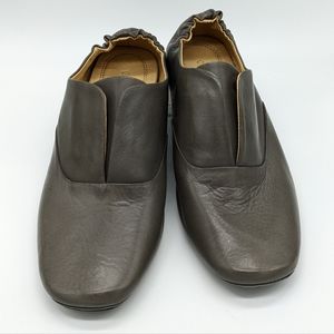 BRAND NEW Slip On Flats